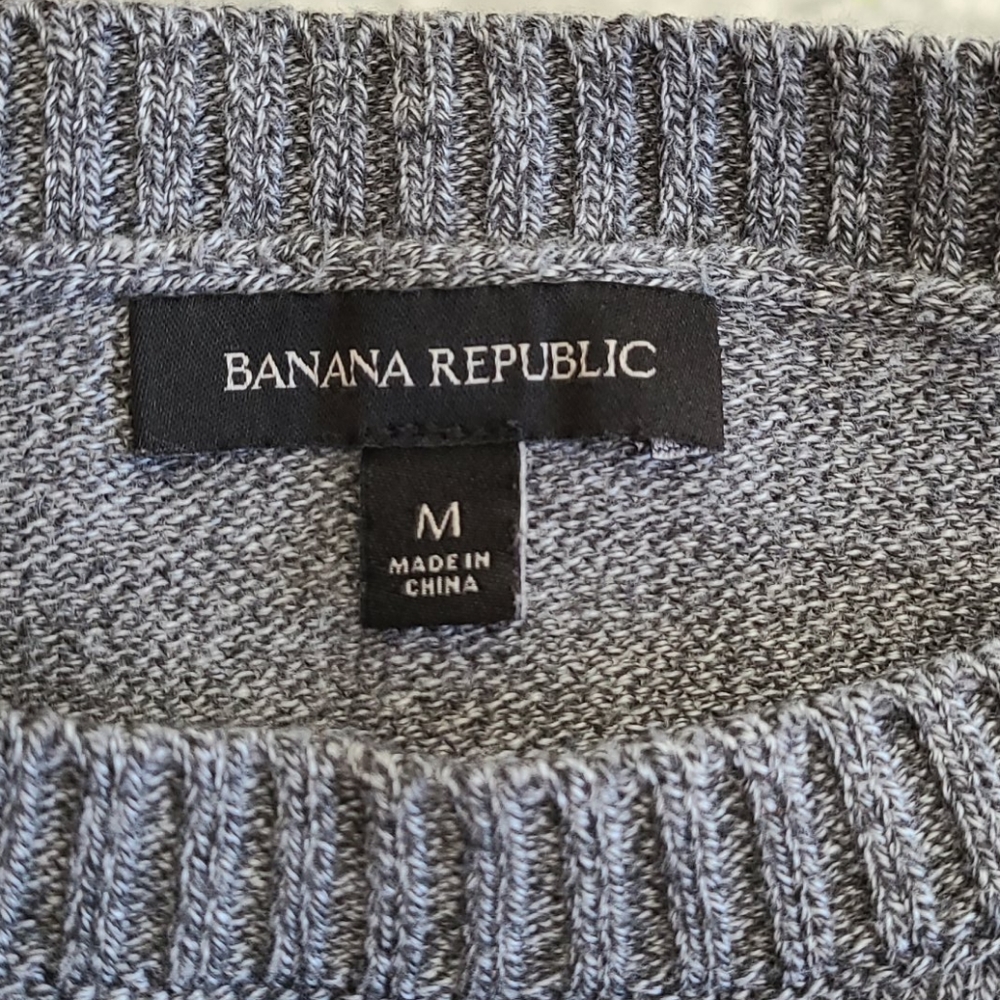 EUC Banana Republic grey and white sweater - Picture 3 of 4